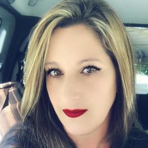 Meet your Posher, Loretta